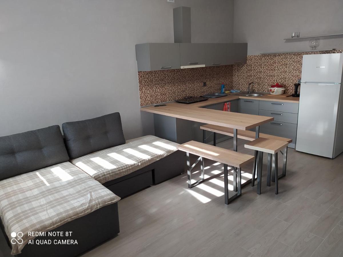 Reef Apartments Odessa Ngoại thất bức ảnh